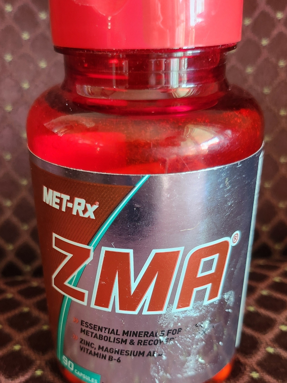 MET-Rx ZMA Red Supplement Bottle